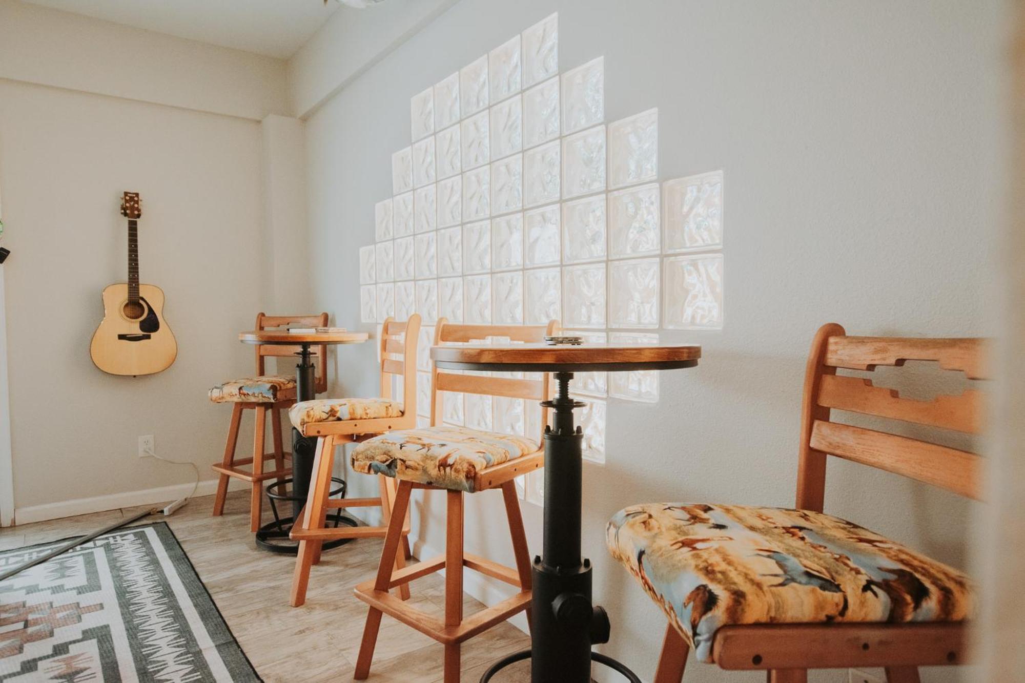 Cowboy Den-Hot Tub-Game Room-Pet Friendly-No Pet Fees! แอลบูเคอร์คี ภายนอก รูปภาพ